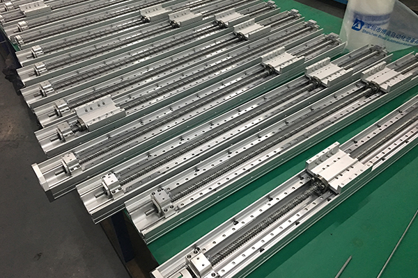線性滑臺(tái)模組